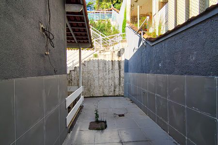 Casa de condomínio à venda com 217m², 3 quartos e 2 vagasÁrea Externa