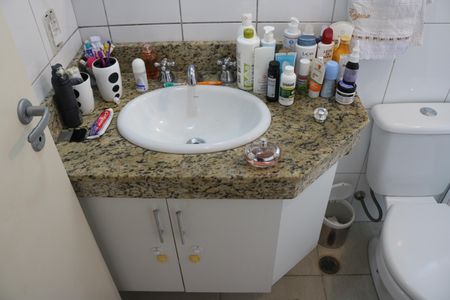 Apartamento à venda com 89m², 2 quartos e 2 vagasBanheiro 2