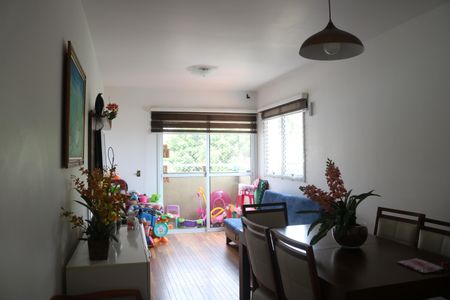 Apartamento à venda com 89m², 2 quartos e 2 vagasSala