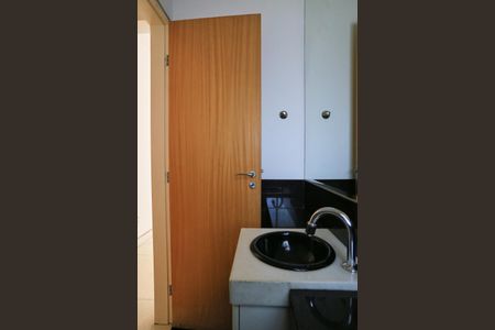 Apartamento à venda com 140m², 4 quartos e 3 vagas Apartamento à venda com 140m², 4 quartos e 3 vagasLavabo