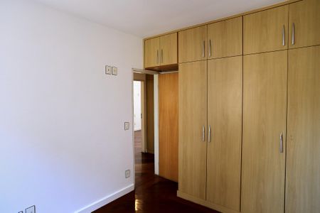 Apartamento à venda com 140m², 4 quartos e 3 vagas Apartamento à venda com 140m², 4 quartos e 3 vagasQuarto 2
