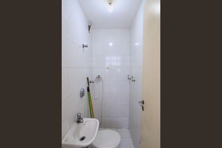 Apartamento à venda com 140m², 4 quartos e 3 vagas Apartamento à venda com 140m², 4 quartos e 3 vagasBanheiro de serviço