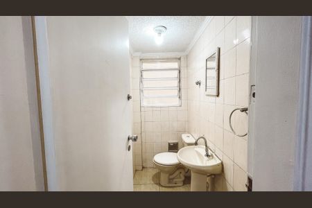 Casa para alugar com 500m², 4 quartos e NaN vagasGaragem - Banheiro