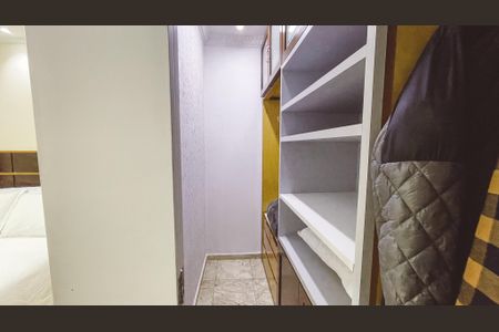 Casa para alugar com 500m², 4 quartos e NaN vagasCloset da suíte 1