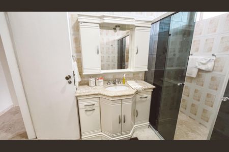 Casa para alugar com 500m², 4 quartos e NaN vagasBanheiro Social