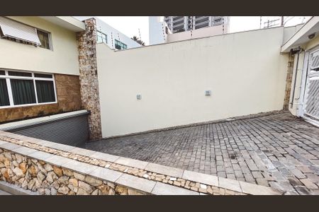 Casa para alugar com 500m², 4 quartos e NaN vagasEntrada