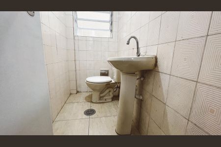 Casa para alugar com 500m², 4 quartos e NaN vagasGaragem - Banheiro