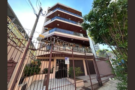 Apartamento à venda com 85m², 2 quartos e 1 vagaFachada + placa