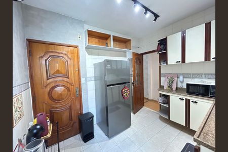 Apartamento à venda com 85m², 2 quartos e 1 vagaCozinha