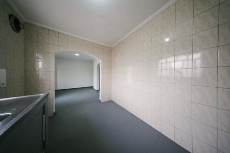 Casa para alugar com 125m², 2 quartos e 1 vaga Casa para alugar com 125m², 2 quartos e 1 vagaCozinha