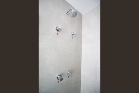 Apartamento para alugar com 24m², 1 quarto e sem vaga Apartamento para alugar com 24m², 1 quarto e sem vagaBanheiro
