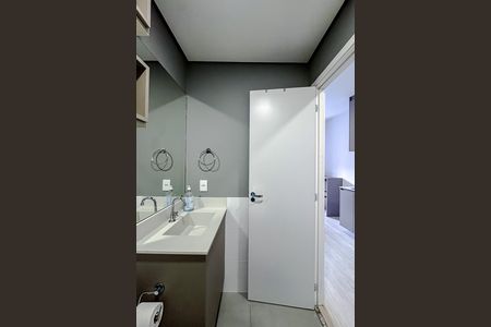 Studio para alugar com 30m², 1 quarto e 1 vaga Studio para alugar com 30m², 1 quarto e 1 vagaBanheiro