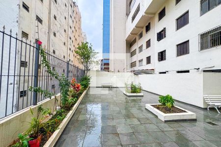 Apartamento para alugar com 72m², 2 quartos e sem vaga