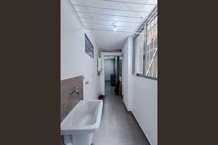 Apartamento para alugar com 72m², 2 quartos e sem vaga