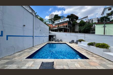 Apartamento para alugar com 67m², 2 quartos e 1 vaga Apartamento para alugar com 67m², 2 quartos e 1 vagaPiscina