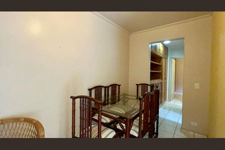 Apartamento para alugar com 67m², 2 quartos e 1 vaga Apartamento para alugar com 67m², 2 quartos e 1 vagaSala