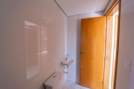 Apartamento à venda com 35m², 2 quartos e sem vaga Apartamento à venda com 35m², 2 quartos e sem vagaBanheiro