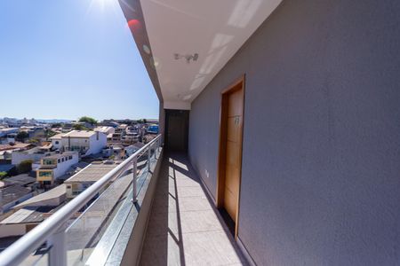 Apartamento à venda com 35m², 2 quartos e sem vaga Apartamento à venda com 35m², 2 quartos e sem vagaVaranda