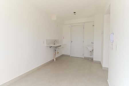 Apartamento para alugar com 32m², 2 quartos e sem vaga Apartamento para alugar com 32m², 2 quartos e sem vagaSala