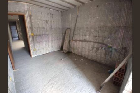 Casa à venda com 3 quartos, 170m² em Moinho Velho, São Paulo