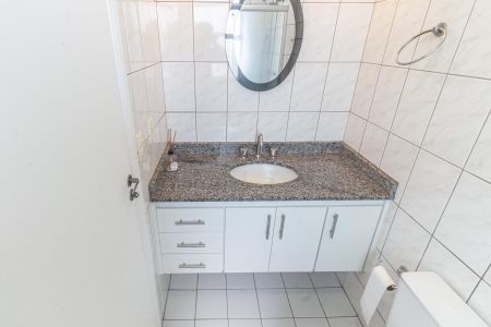 Banheiro da Suíte de apartamento para alugar com 2 quartos, 57m² em Alto da Mooca, São Paulo