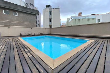 Apartamento à venda com 130m², 4 quartos e 2 vagasÁrea comum - Piscina
