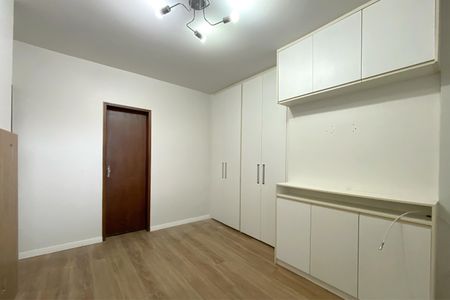 Apartamento à venda com 130m², 4 quartos e 2 vagasSuite 1