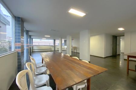 Apartamento à venda com 130m², 4 quartos e 2 vagasÁrea comum - Salão de festas 2