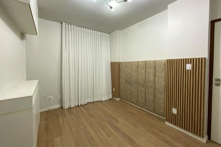 Apartamento à venda com 130m², 4 quartos e 2 vagasSuite 1