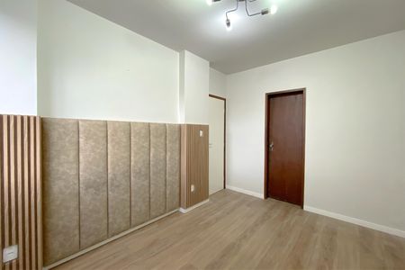 Apartamento à venda com 130m², 4 quartos e 2 vagasSuite 1