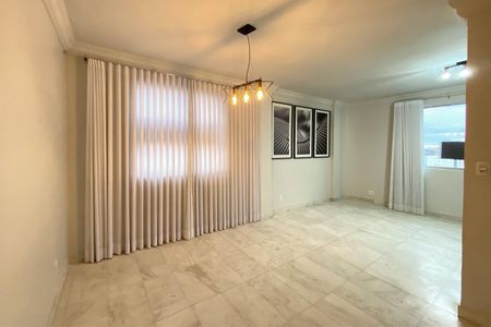 Apartamento à venda com 130m², 4 quartos e 2 vagasSala de Jantar