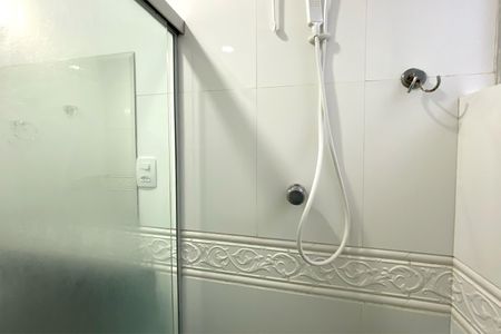 Apartamento à venda com 130m², 4 quartos e 2 vagasBanheiro da Suíte 1