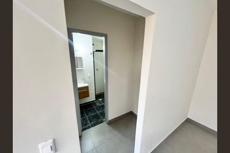 Corredor de apartamento à venda com 1 quarto, 37m² em Sítio do Mandaqui, São Paulo