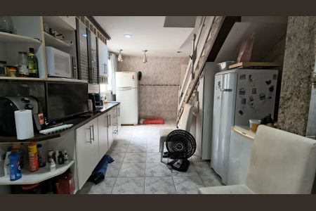 Apartamento à venda com 368m², 4 quartos e 2 vagasCozinha