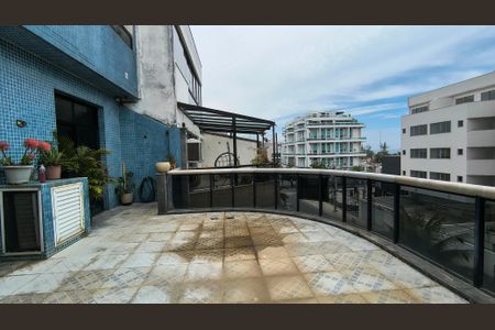 Apartamento à venda com 368m², 4 quartos e 2 vagasVaranda