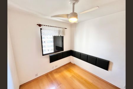 Apartamento à venda com 97m², 4 quartos e 2 vagas Apartamento à venda com 97m², 4 quartos e 2 vagasQuarto 1