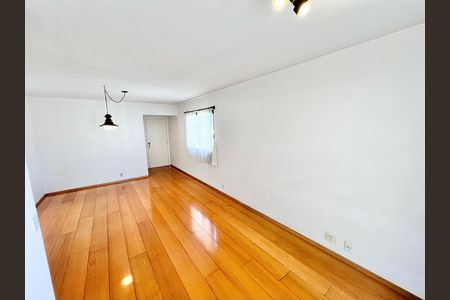 Apartamento à venda com 97m², 4 quartos e 2 vagas Apartamento à venda com 97m², 4 quartos e 2 vagasSala