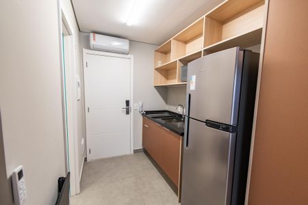Studio para alugar com 28m², 1 quarto e sem vaga Studio para alugar com 28m², 1 quarto e sem vagaCozinha
