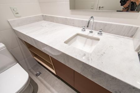 Studio para alugar com 28m², 1 quarto e sem vaga Studio para alugar com 28m², 1 quarto e sem vagaBanheiro