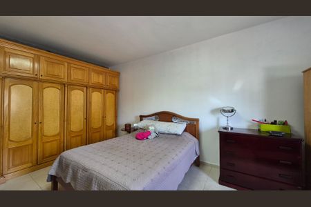 Casa à venda com 172m², 3 quartos e 2 vagasQuarto 3