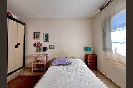 Casa à venda com 116m², 2 quartos e 3 vagasQuarto 2