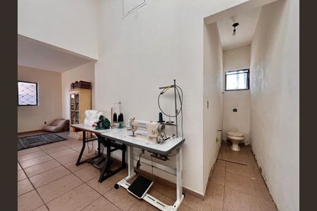 Casa à venda com 116m², 2 quartos e 3 vagasLavabo