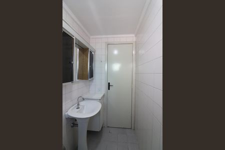 Banheiro Social de apartamento para alugar com 3 quartos, 69m² em Rudge Ramos, São Bernardo do Campo