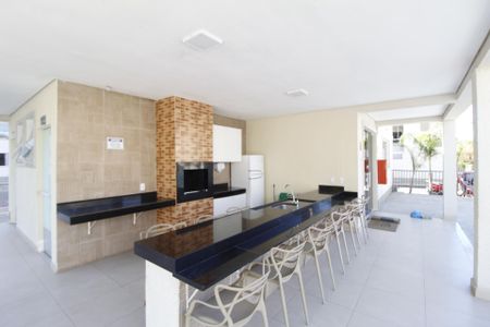 Apartamento para alugar com 44m², 2 quartos e 1 vagaÁrea comum - Churrasqueira