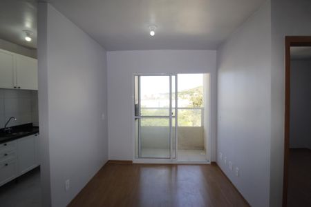 Sala de apartamento para alugar com 2 quartos, 44m² em Protásio Alves, Porto Alegre