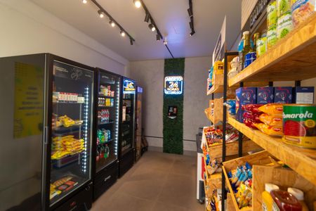 Studio à venda com 44m², 1 quarto e 1 vaga Studio à venda com 44m², 1 quarto e 1 vagaÁrea comum - Mini Mercado