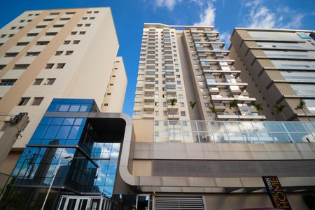 Studio à venda com 44m², 1 quarto e 1 vaga Studio à venda com 44m², 1 quarto e 1 vagaFachada