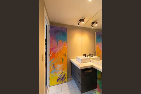 Studio à venda com 44m², 1 quarto e 1 vaga Studio à venda com 44m², 1 quarto e 1 vagaBanheiro