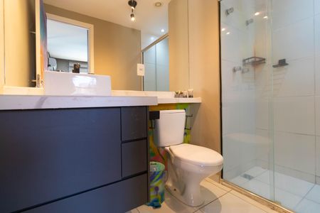 Studio à venda com 44m², 1 quarto e 1 vaga Studio à venda com 44m², 1 quarto e 1 vagaBanheiro