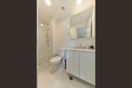 Banheiro de kitnet/studio à venda com 1 quarto, 32m² em Brooklin, São Paulo